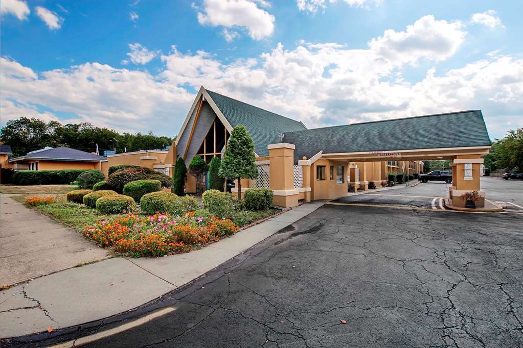 Scottish Inn Whippany Exterior photo